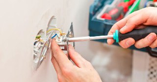 Электромонтажные работы Шадринск цена 475 руб Электрика под ключ